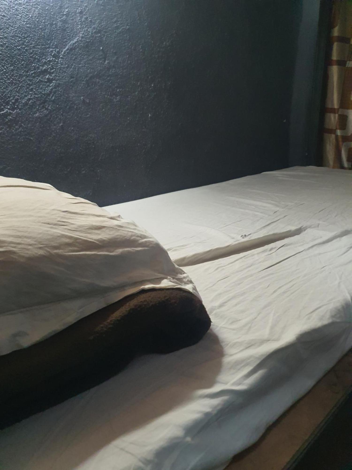 Bapuji Dormitory Hostel Βομβάη Εξωτερικό φωτογραφία