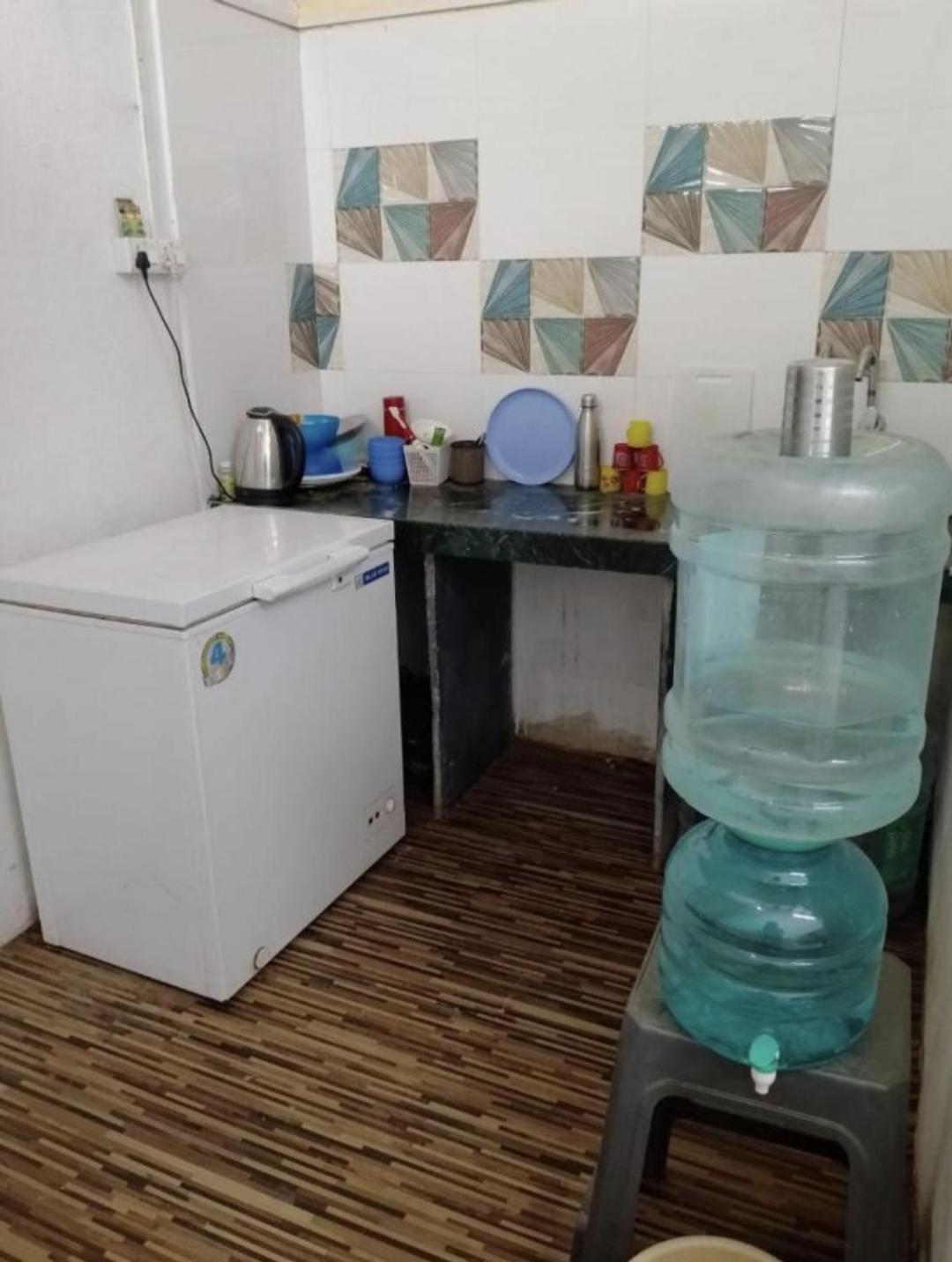 Bapuji Dormitory Hostel Βομβάη Εξωτερικό φωτογραφία